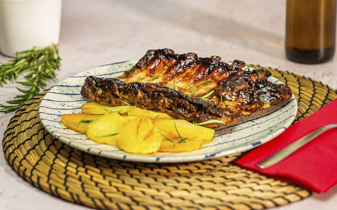 Costillar de cerdo al horno con patatas