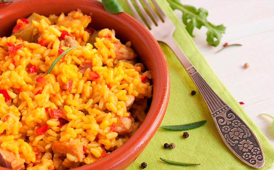 Arroz con conejo y setas