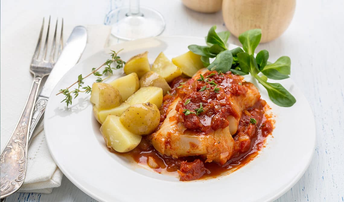 Bacalao con salsa de tomate