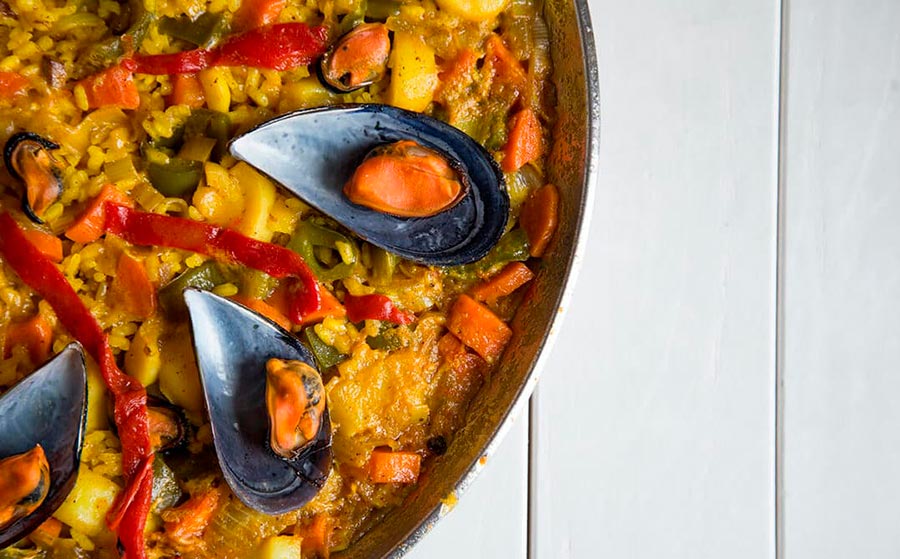 Paella mixta