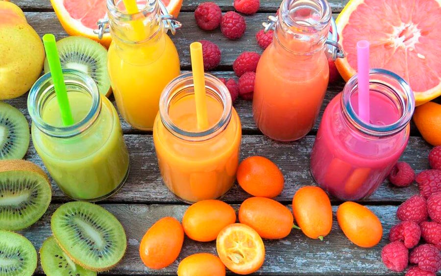 5 smoothies deliciosos para cuidarnos este verano