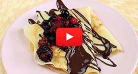 receta-miniaturas-crepes-caseros-chocolate-frutos-rojos