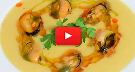 Crema de verduras y patatas con mejillones