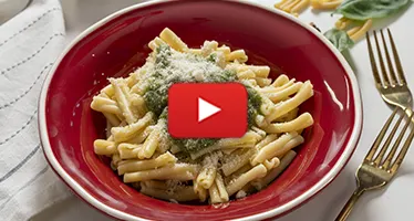 Pasta casarecce al pesto