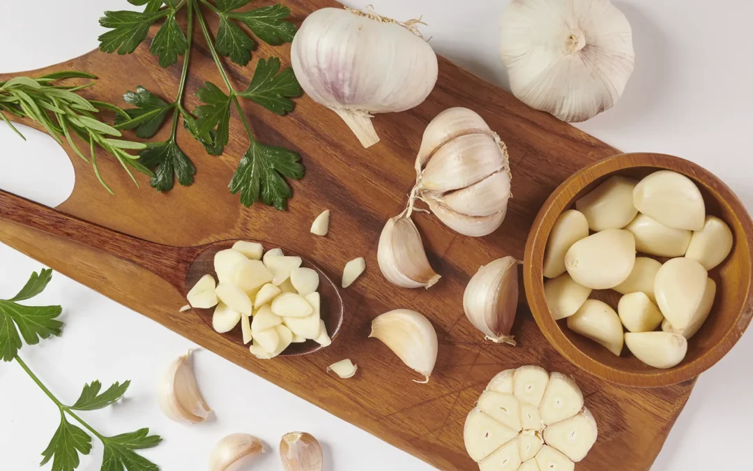 10 Benefits of Garlic…And Do It Safely!
